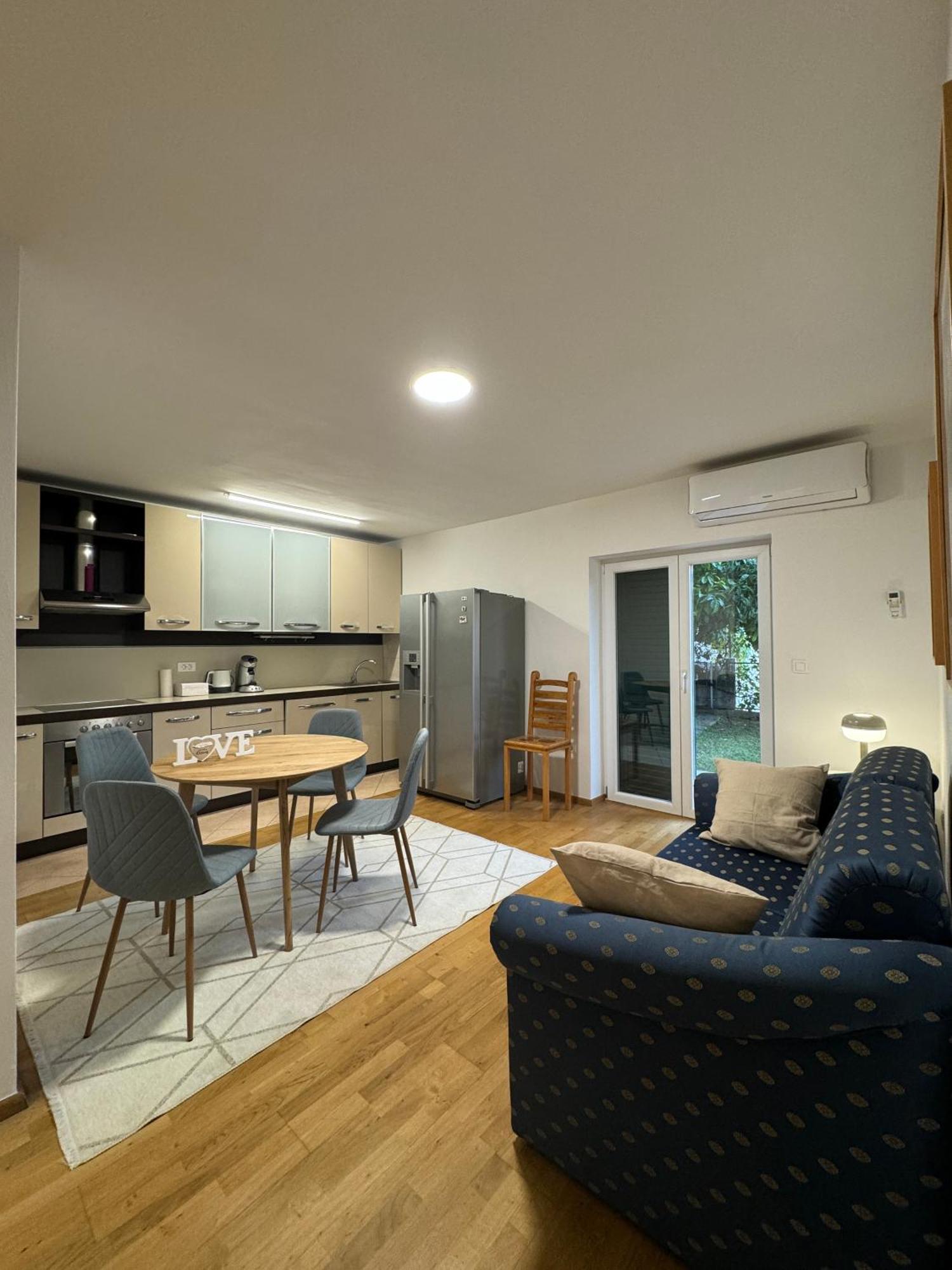 Ferienwohnung Valentinas Garden Split Exterior foto