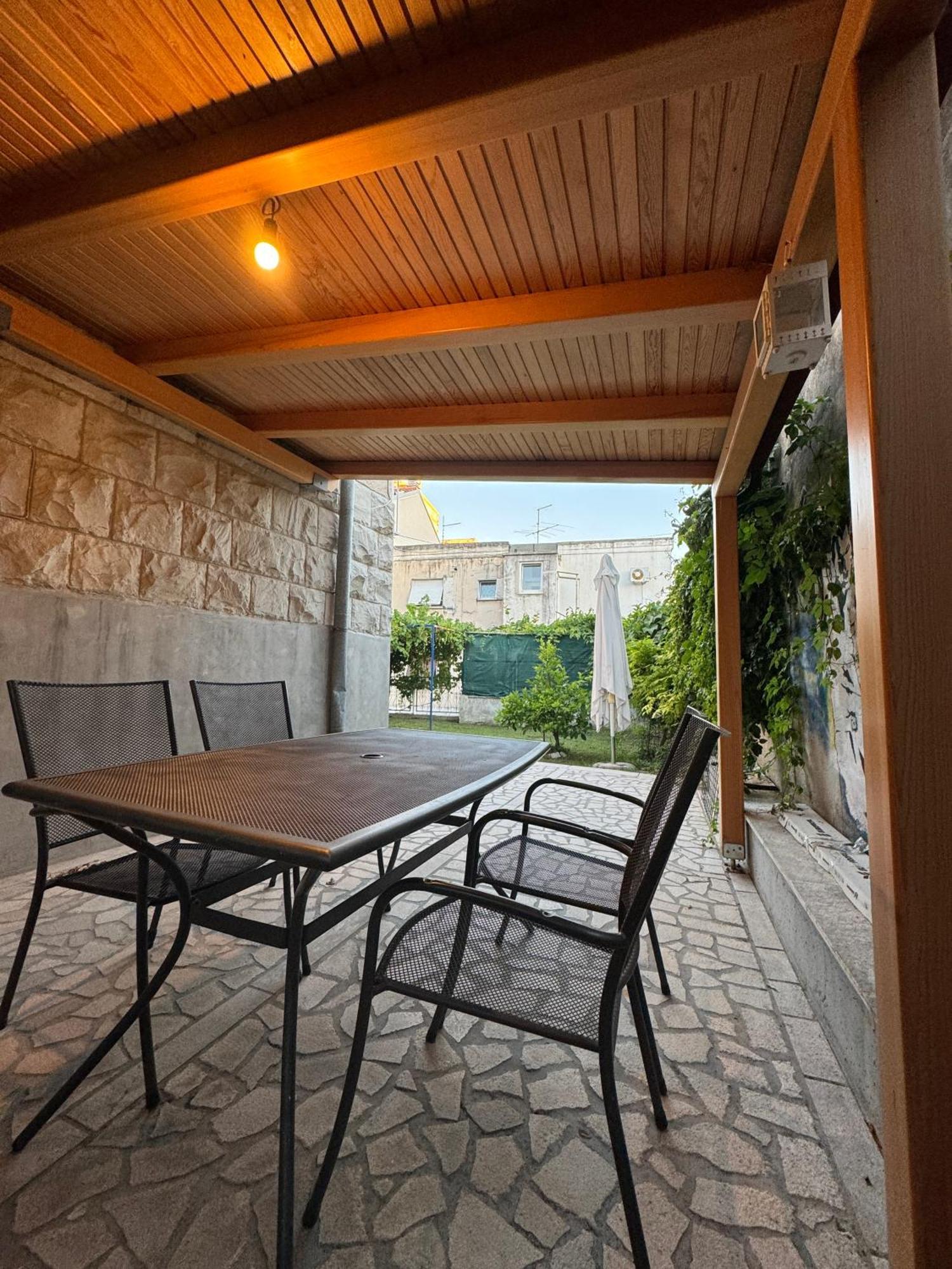 Ferienwohnung Valentinas Garden Split Exterior foto